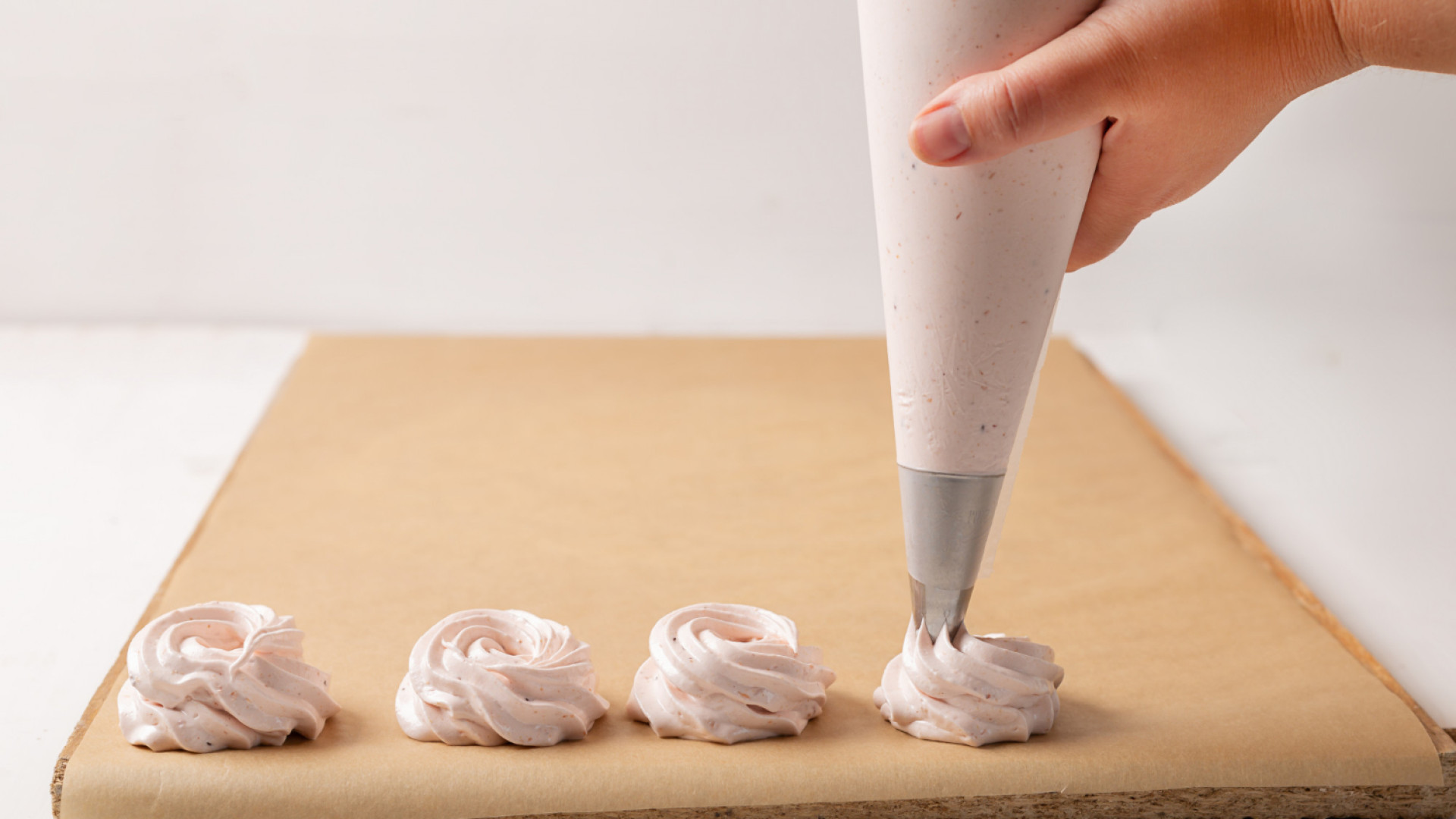 Des outils pour des pâtisseries de chef : notre sélection des indispensables de la cuisine sucrée